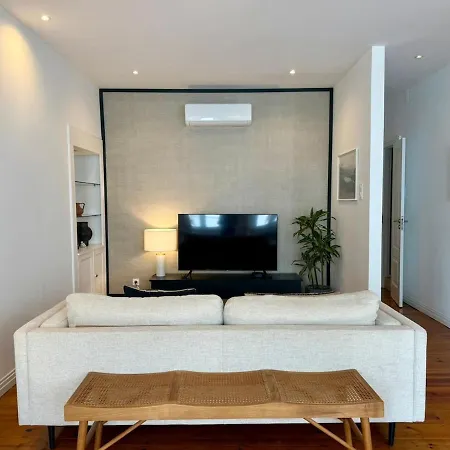 Charming New With Ac * Lisboa